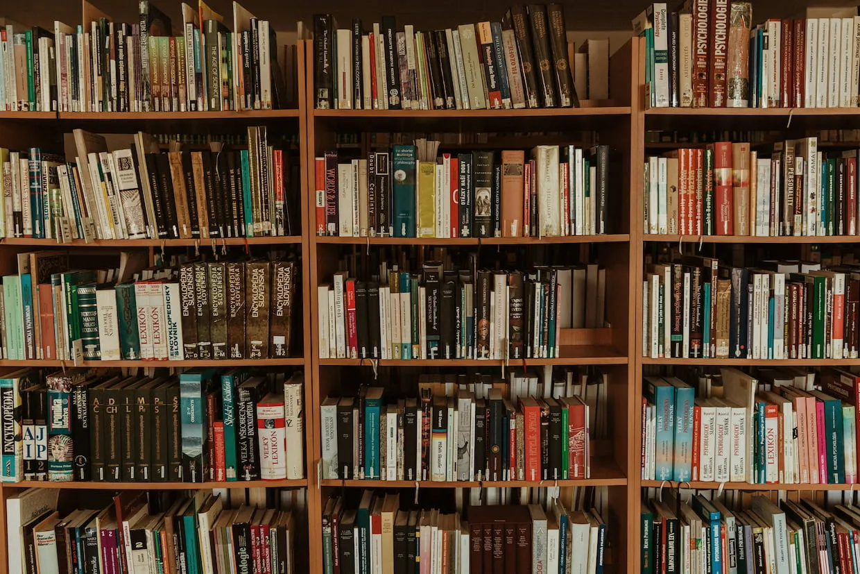 Рафтове с книги